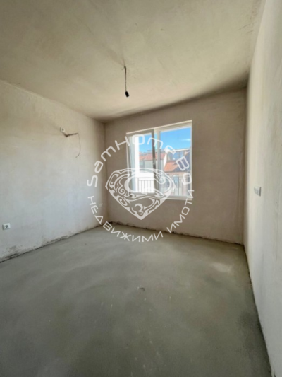 4-стаен апартамент Варна имоти Цветен квартал снимка 4 от 16