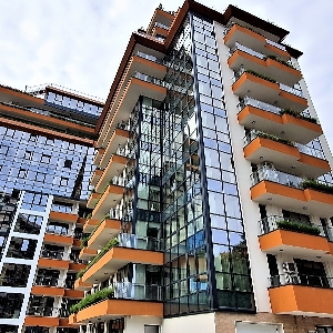 Neubau Varna Gebäude…