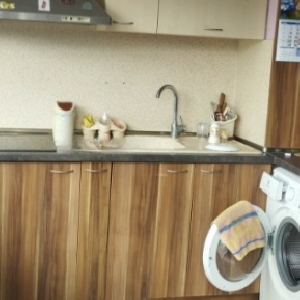 Наеми 3-СТАЕН апартамент…