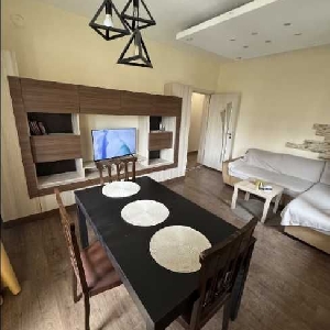 Наеми 2-стаен апартамент…