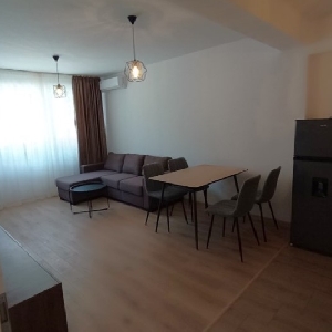 Наеми 3-СТАЕН апартамент Централна поща Варна