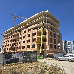 Продава 3-стаен Кайсиева…