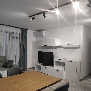 Под наем 3-СТАЕН апартамент…