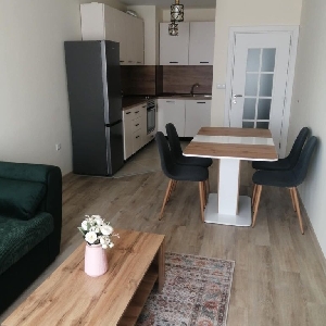 Под наем 2-стаен апартамент…