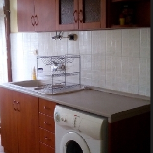 Наеми 3-СТАЕН апартамент…