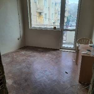 Продава 3-СТАЕН апартамент Център Варна