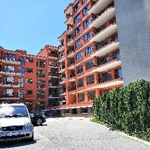 Wohnhaus-Oase, 3 Varna