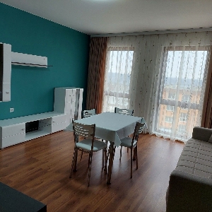 Наеми 3-стаен апартамент…