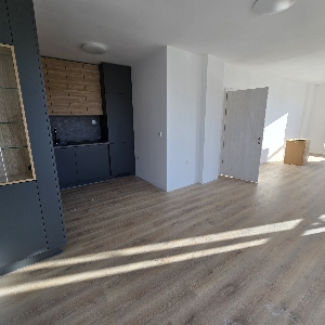 Продава 2-стаен Пчелина…