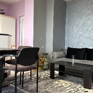 Наеми 2-стаен апартамент…